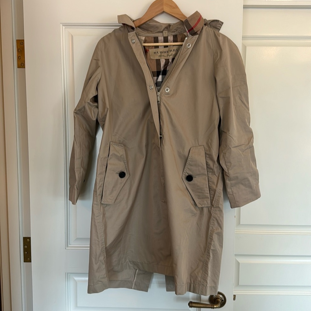 Burberry Rain Jacket Size US 4